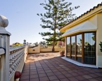 Rynek wtórny - Villa - Marbella - Puerto Banús