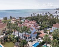 Rynek wtórny - Villa - Marbella - Puerto Banús