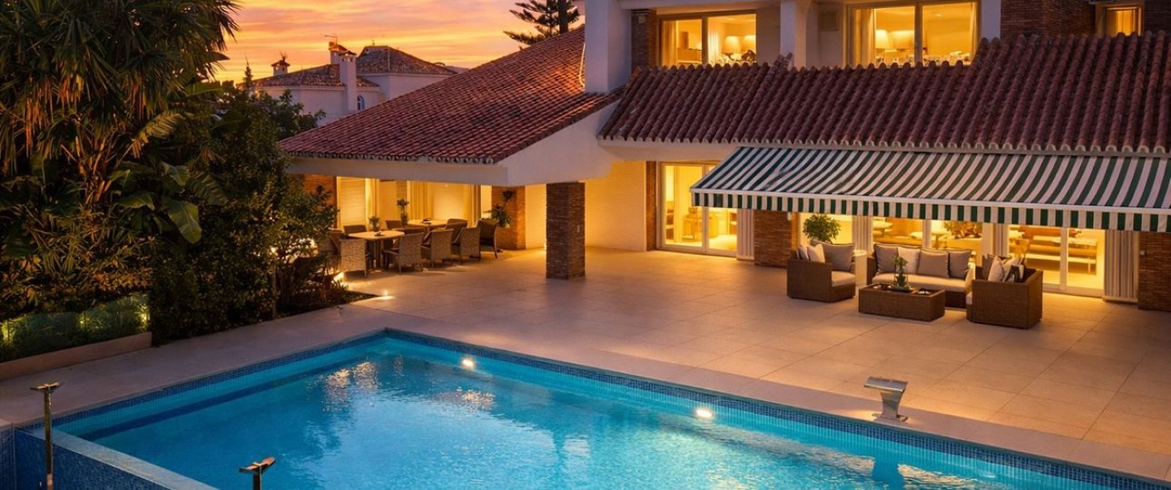 Rynek wtórny - Villa - Marbella - Puerto Banús