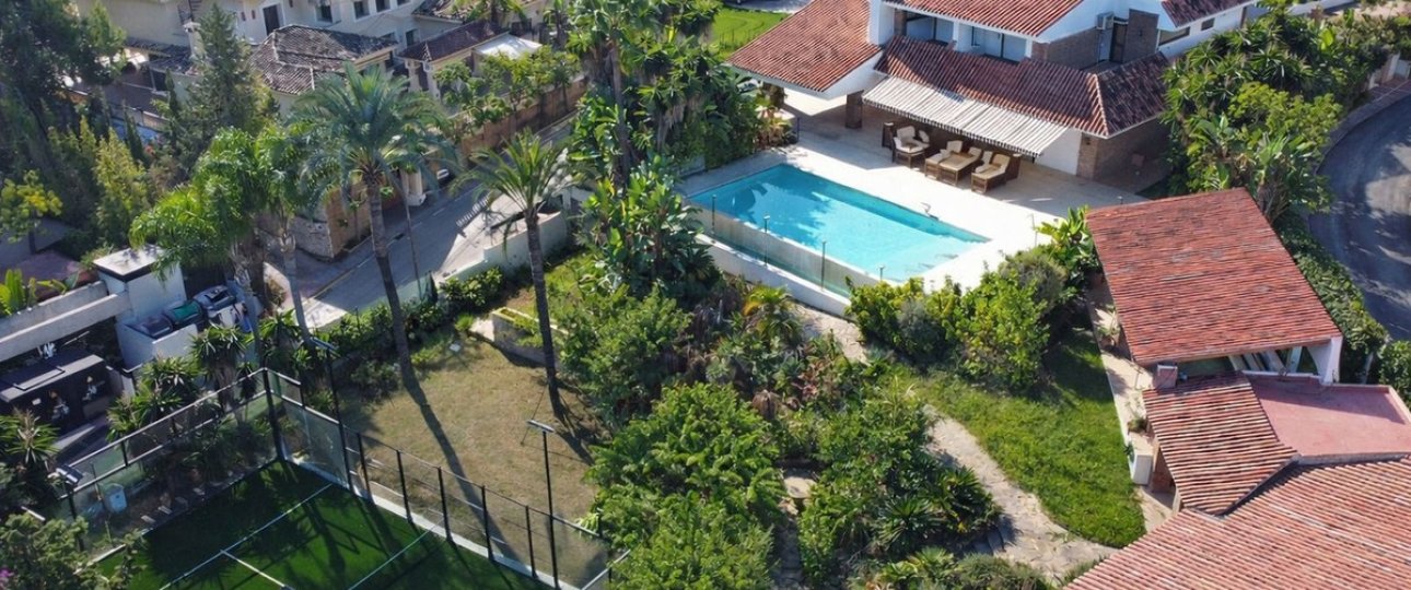 Rynek wtórny - Villa - Marbella - Puerto Banús