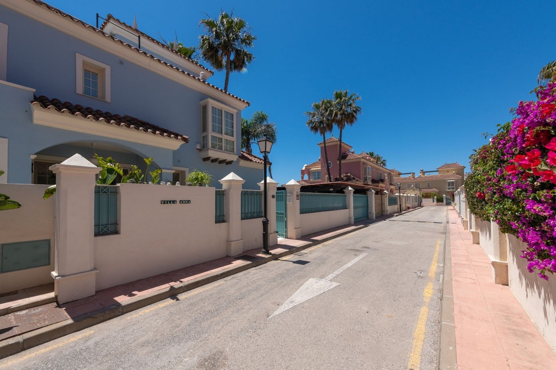 Rynek wtórny - Villa - Marbella - Puerto Banús
