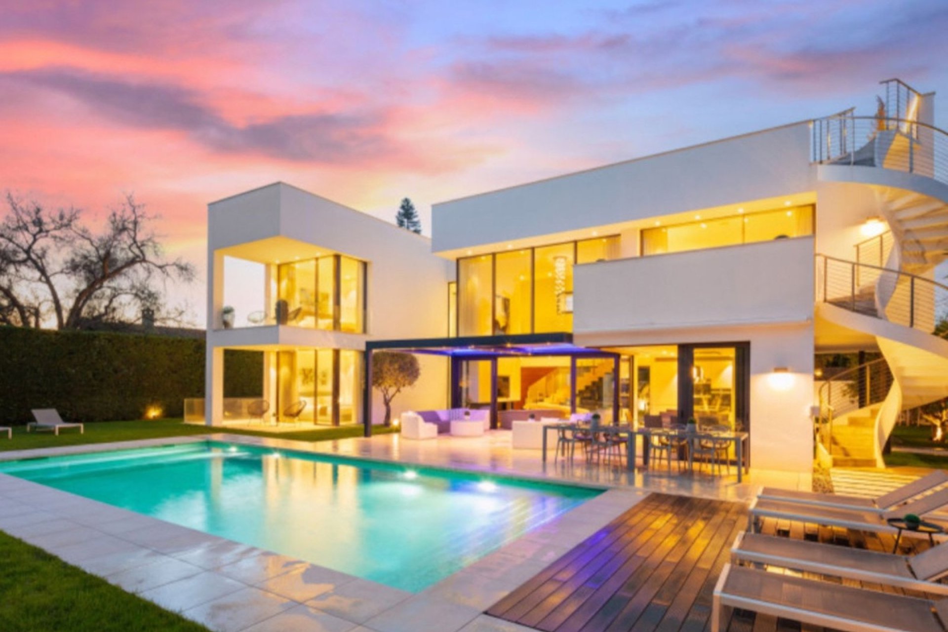 Rynek wtórny - Villa - Marbella - Puerto Banús