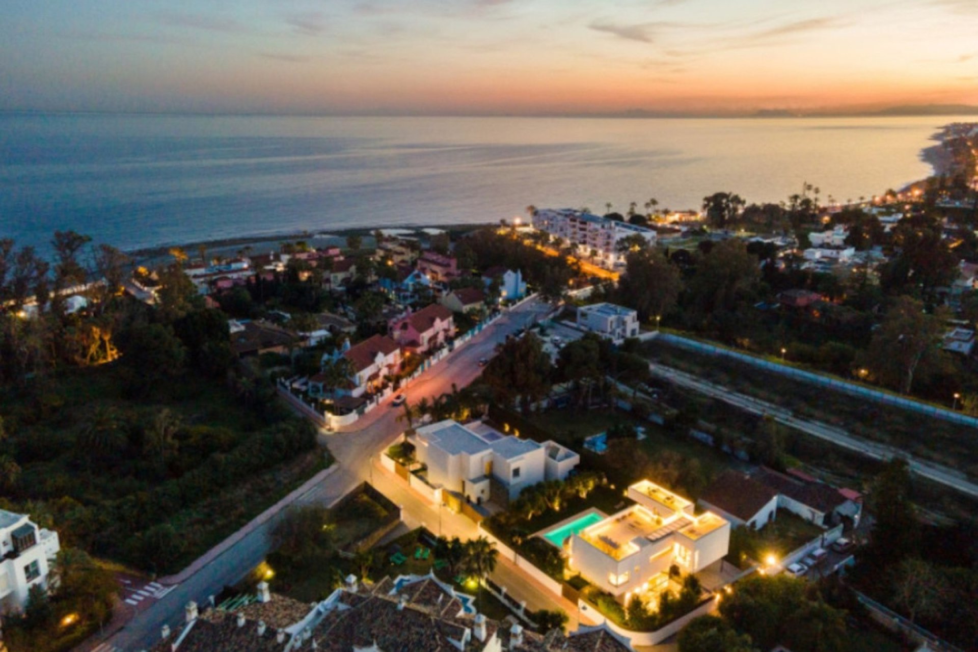 Rynek wtórny - Villa - Marbella - Puerto Banús