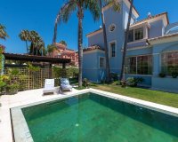 Rynek wtórny - Villa - Marbella - Puerto Banús