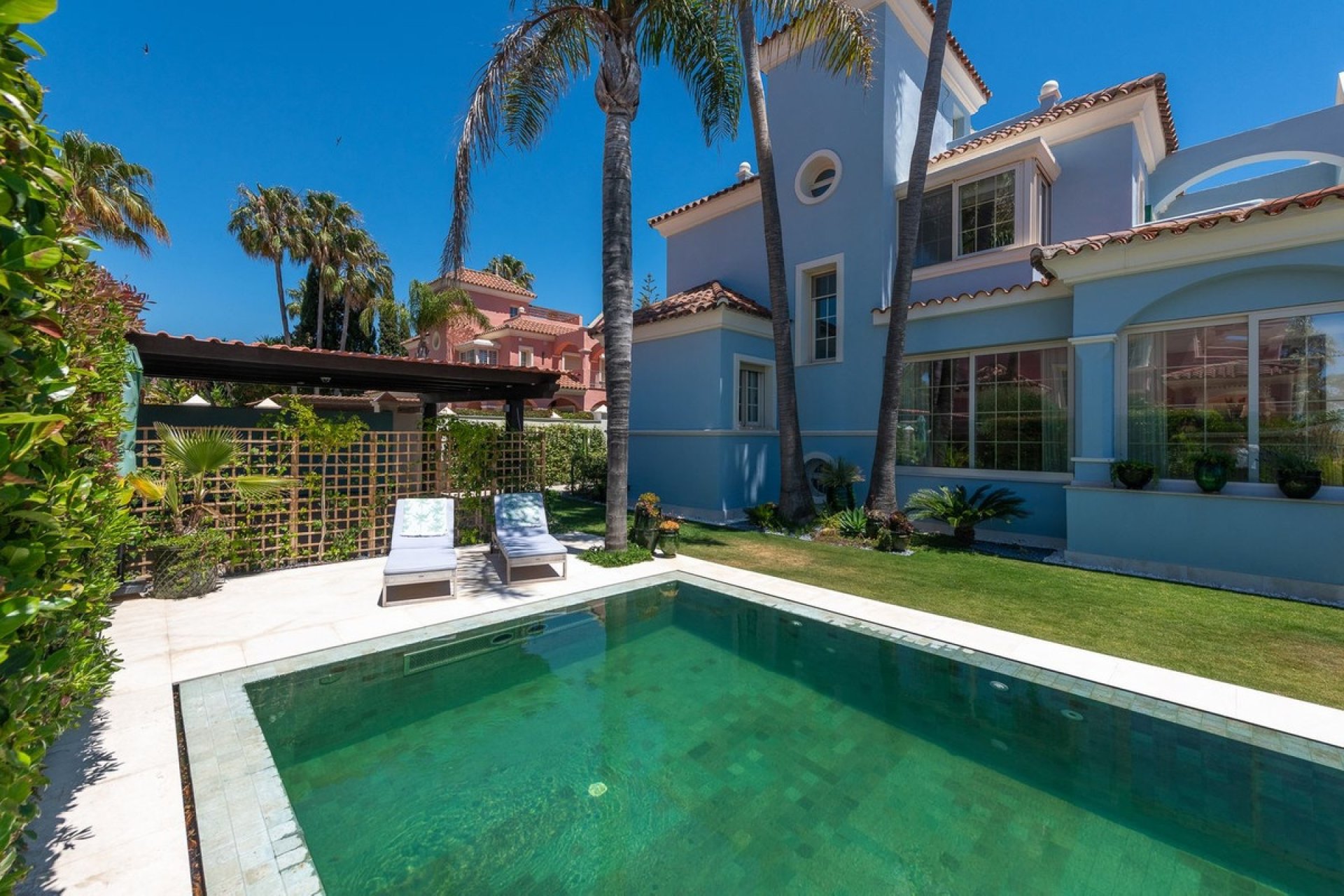 Rynek wtórny - Villa - Marbella - Puerto Banús