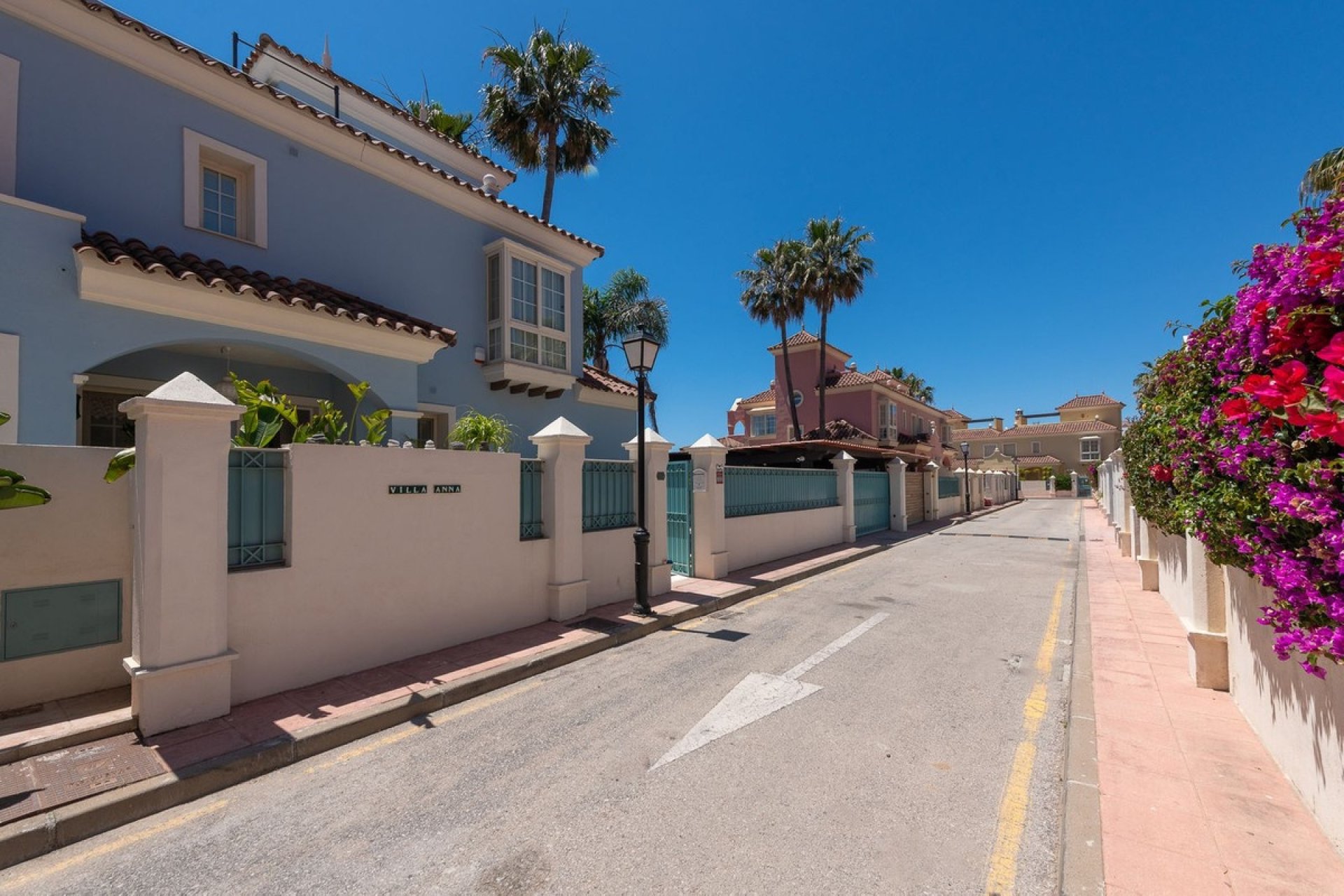 Rynek wtórny - Villa - Marbella - Puerto Banús