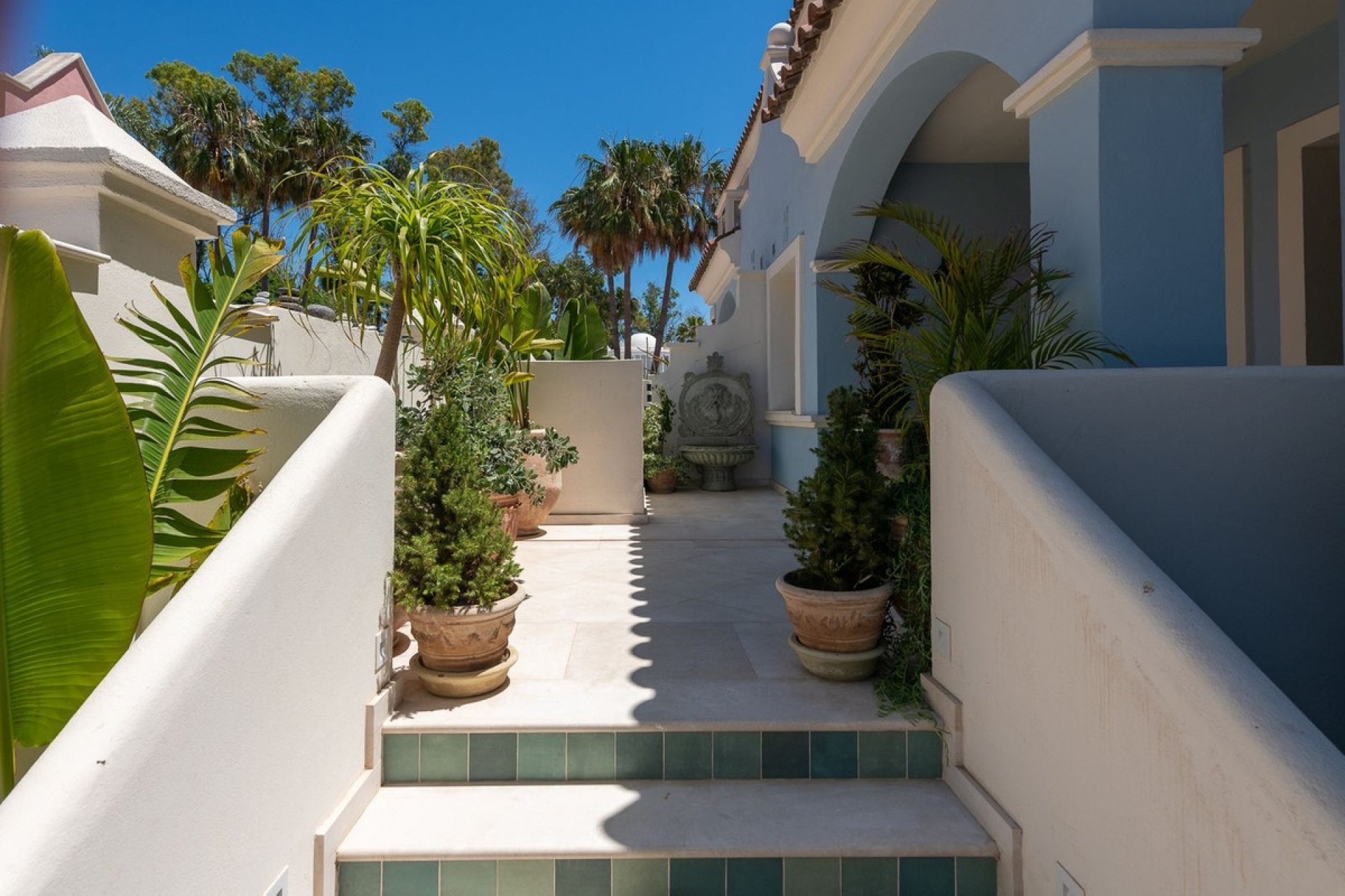 Rynek wtórny - Villa - Marbella - Puerto Banús