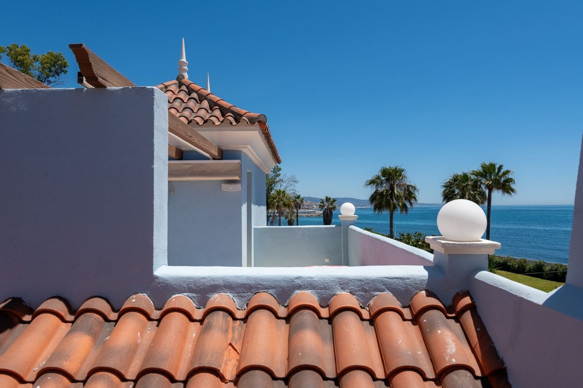 Rynek wtórny - Villa - Marbella - Puerto Banús