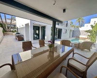 Rynek wtórny - Villa - Marbella - Puerto Banús