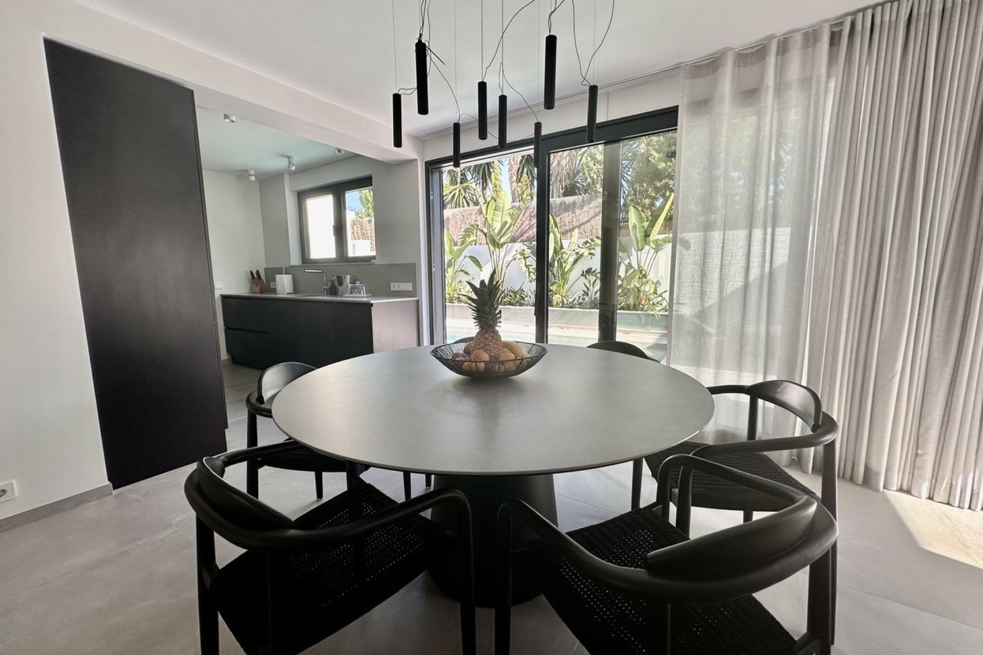 Rynek wtórny - Villa - Marbella - Puerto Banús