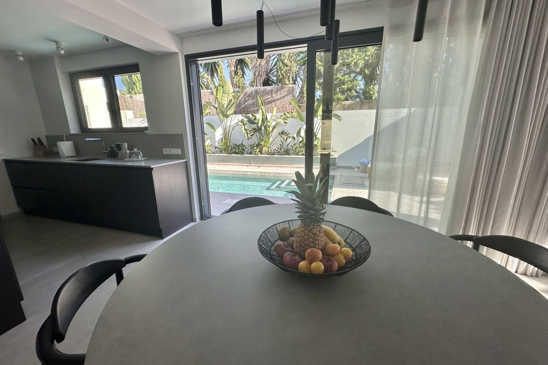 Rynek wtórny - Villa - Marbella - Puerto Banús