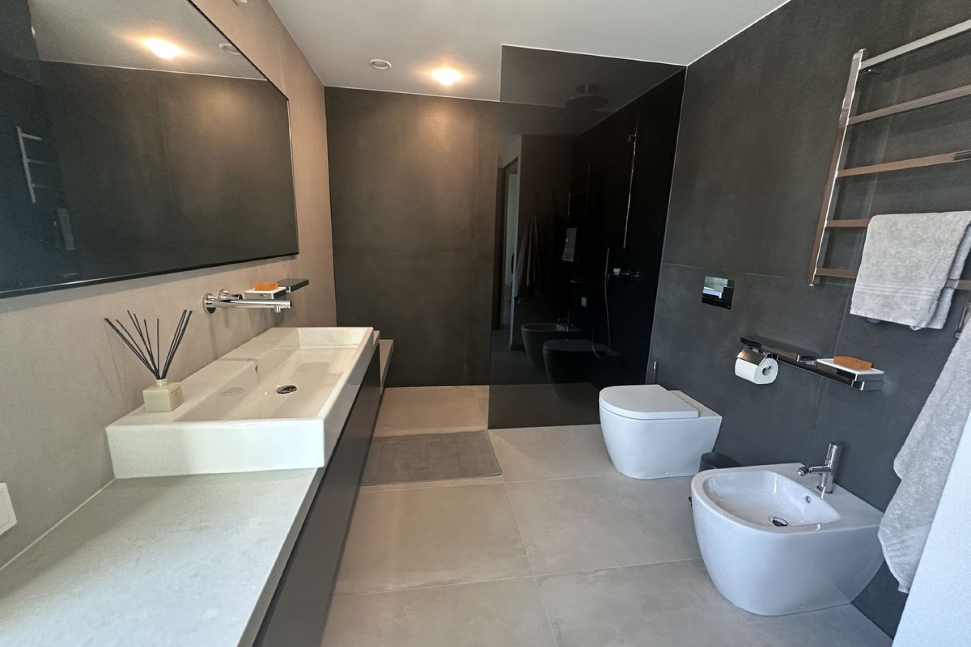 Rynek wtórny - Villa - Marbella - Puerto Banús