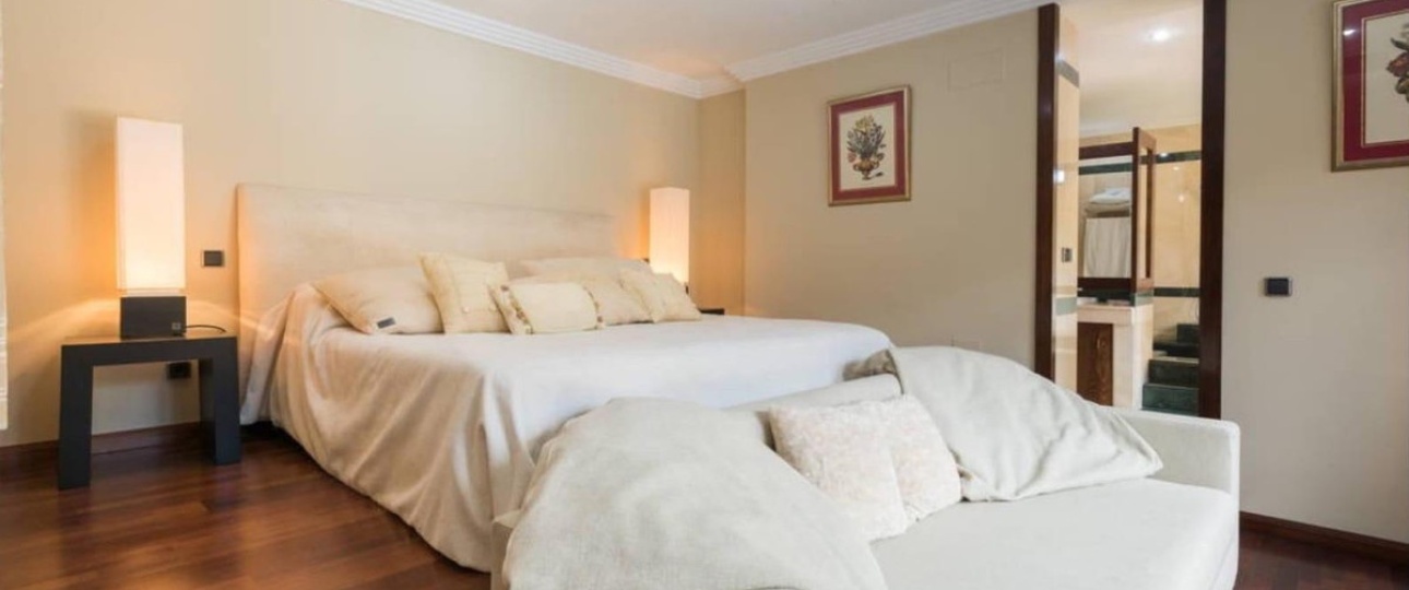 Rynek wtórny - Villa - Marbella - Puerto Banús