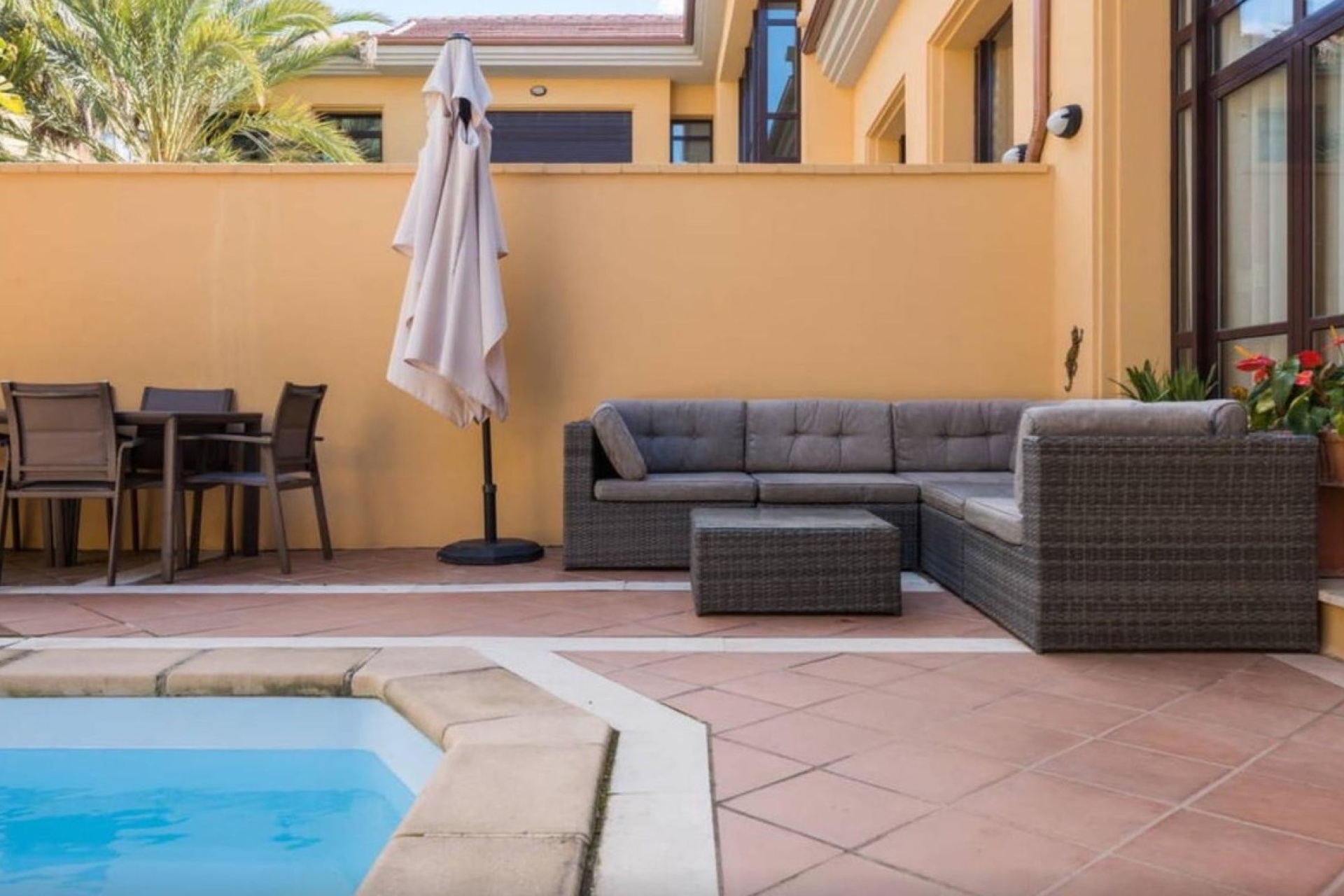 Rynek wtórny - Villa - Marbella - Puerto Banús