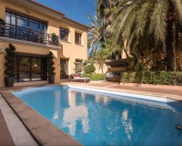 Rynek wtórny - Villa - Marbella - Puerto Banús