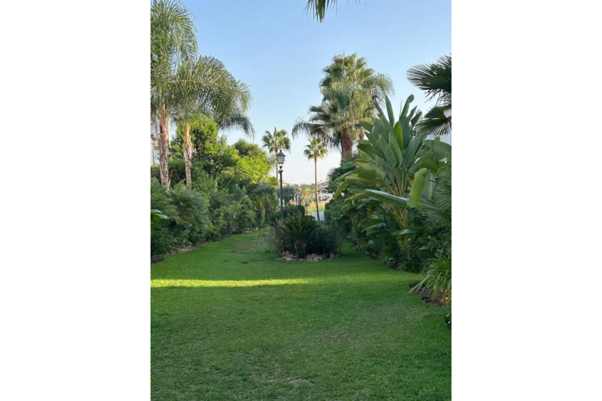 Rynek wtórny - Villa - Marbella - Puerto Banús