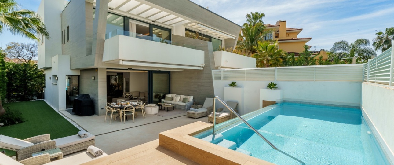 Rynek wtórny - Villa - Marbella - Puerto Banús