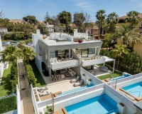 Rynek wtórny - Villa - Marbella - Puerto Banús