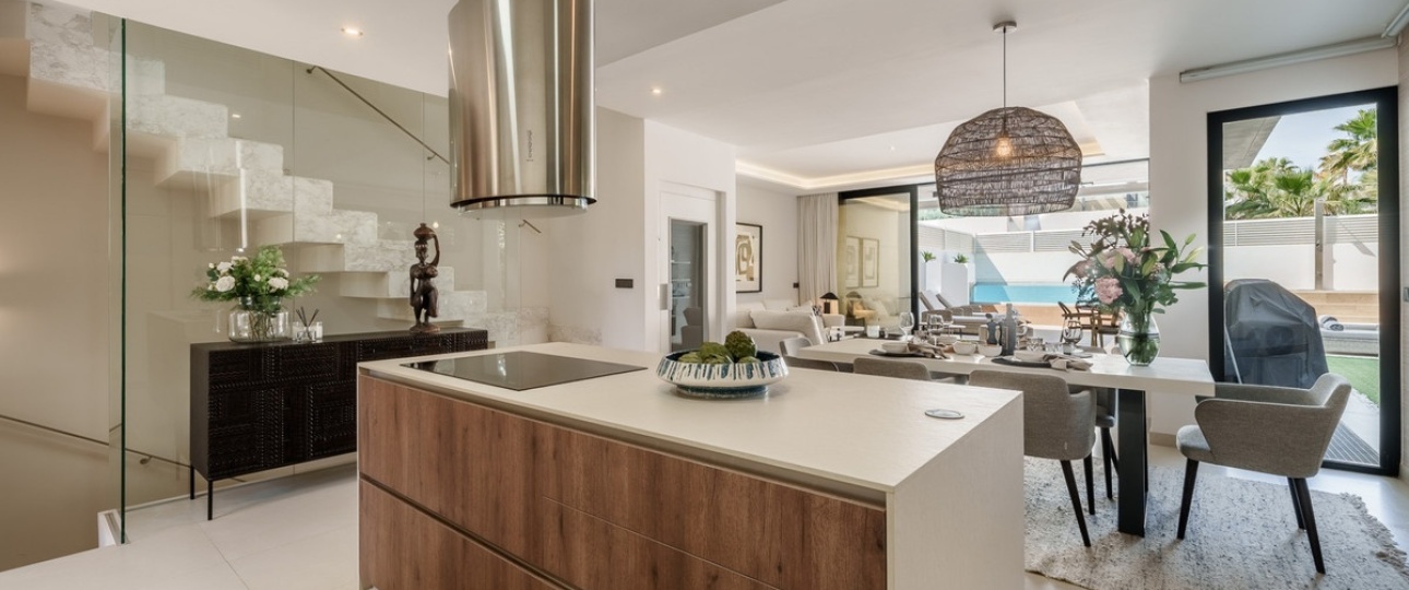 Rynek wtórny - Villa - Marbella - Puerto Banús