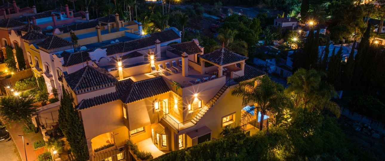 Rynek wtórny - Villa - Marbella - Puerto Banús