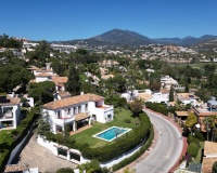 Rynek wtórny - Villa - Marbella - Puerto Banús