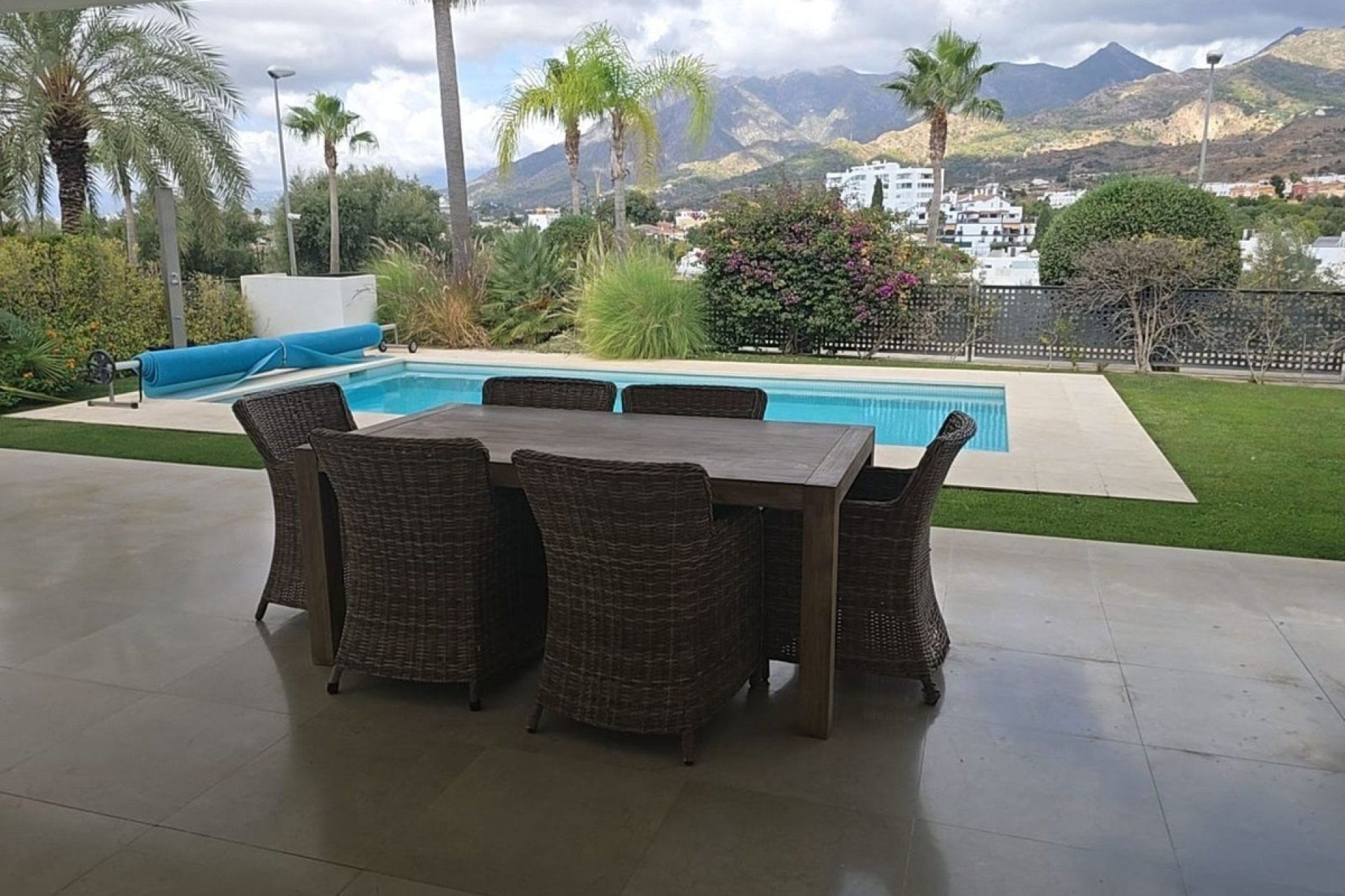 Rynek wtórny - Villa - Marbella - Río Real