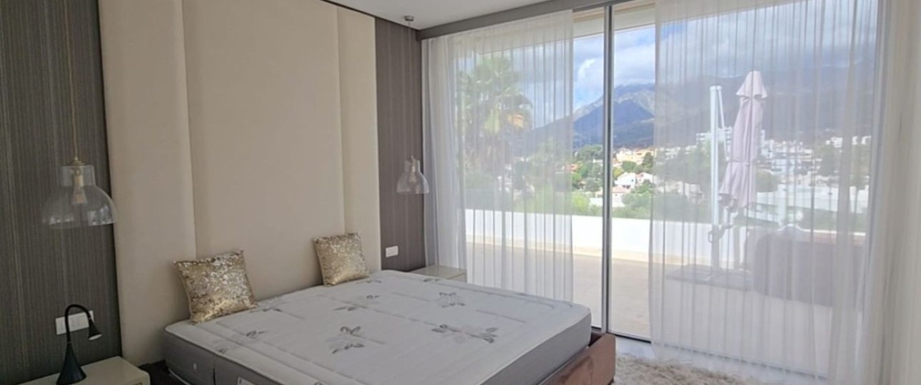 Rynek wtórny - Villa - Marbella - Río Real