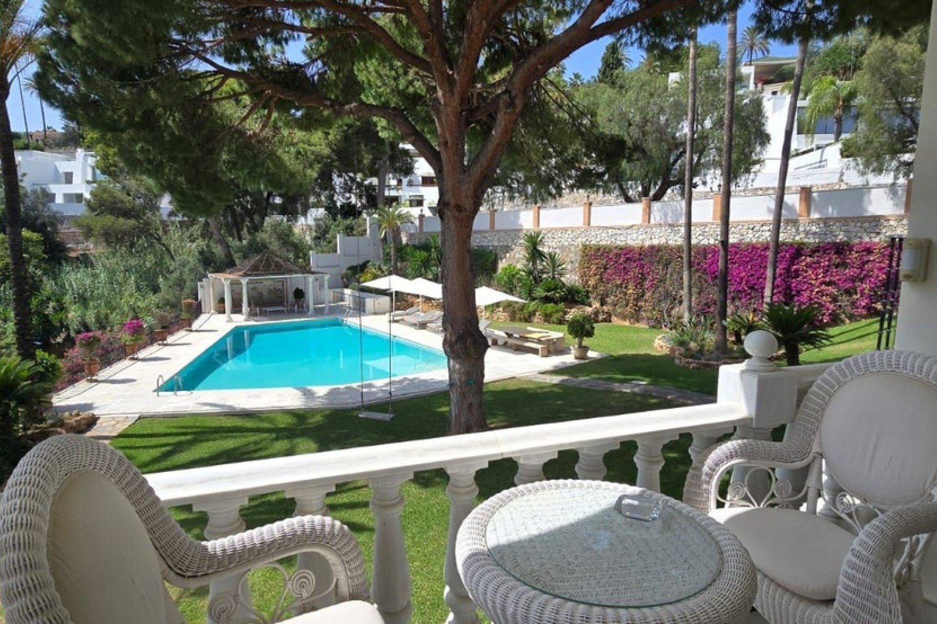 Rynek wtórny - Villa - Marbella - Río Real