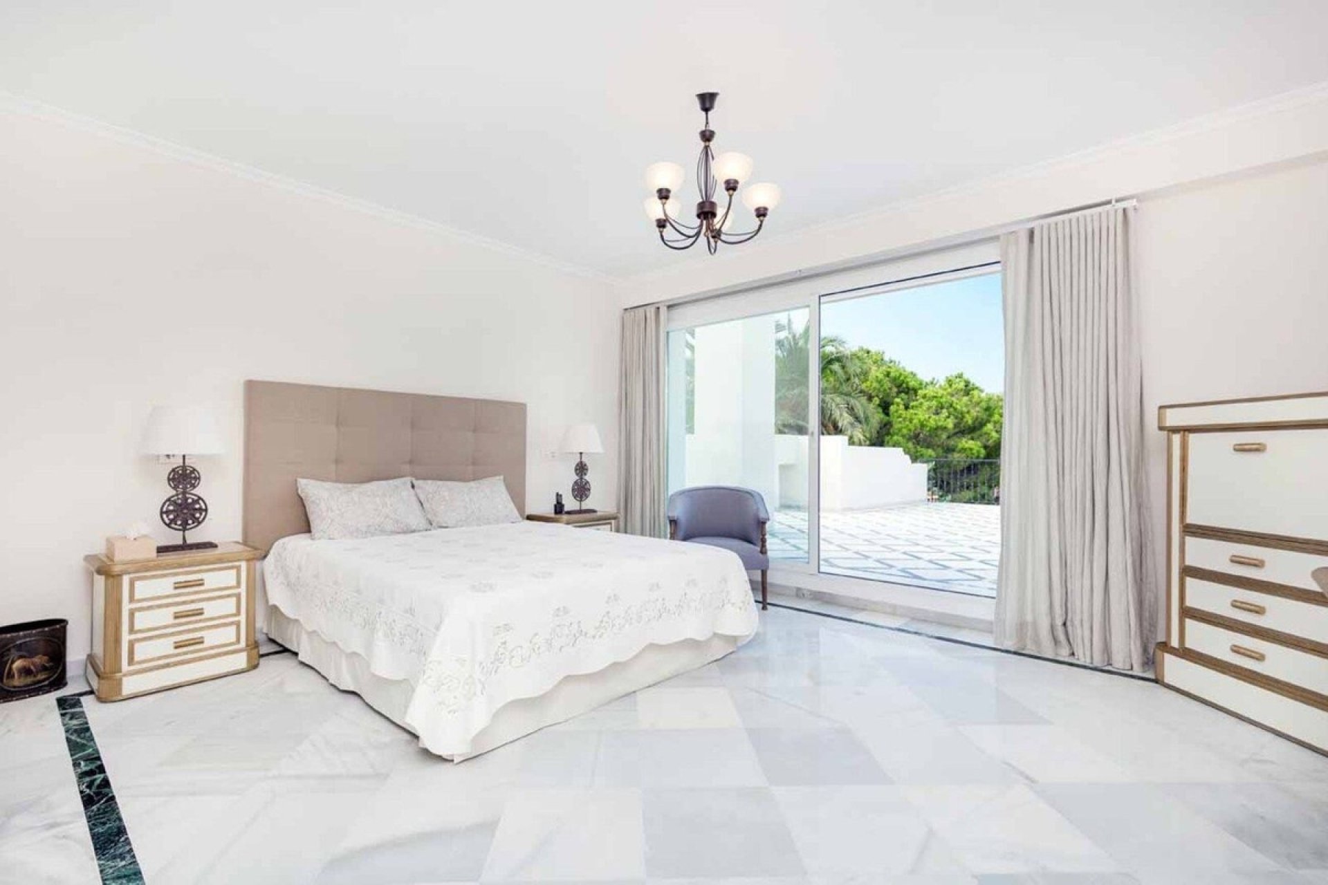 Rynek wtórny - Villa - Marbella - Río Real