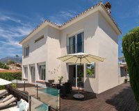 Rynek wtórny - Villa - Marbella - Río Real