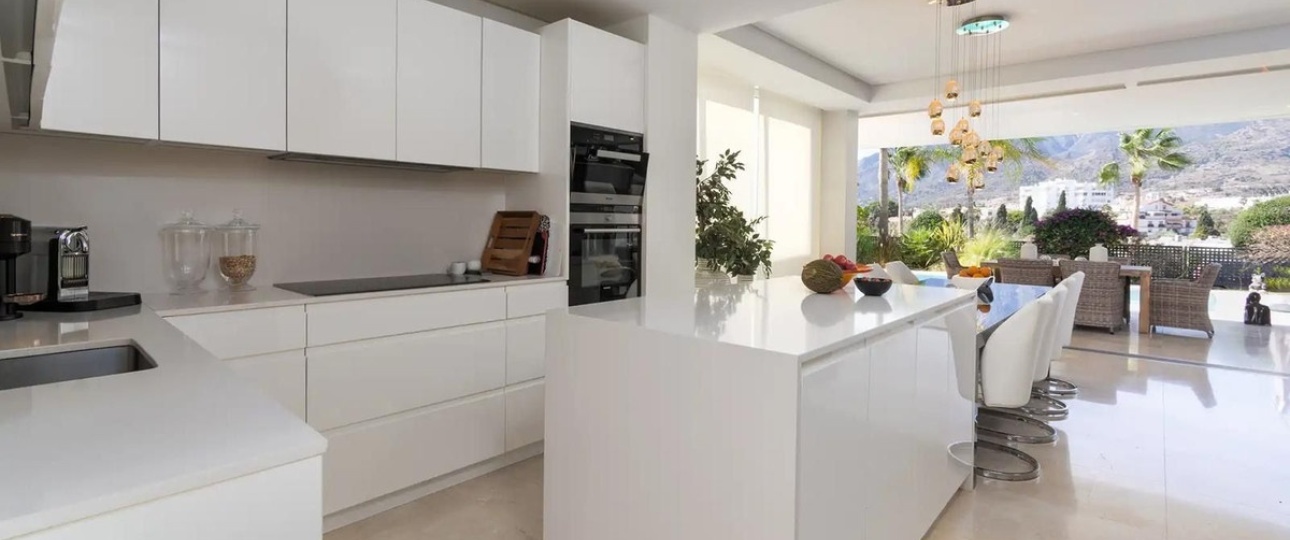 Rynek wtórny - Villa - Marbella - Río Real