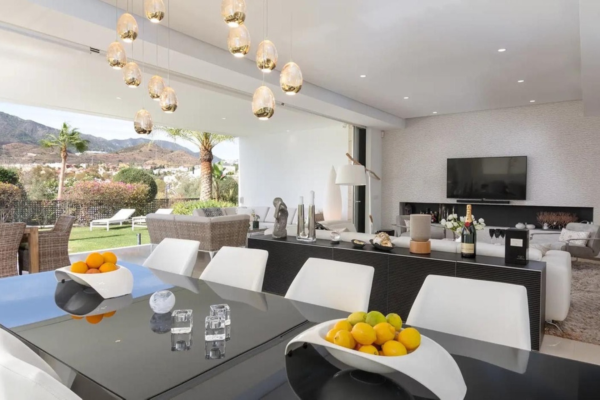 Rynek wtórny - Villa - Marbella - Río Real