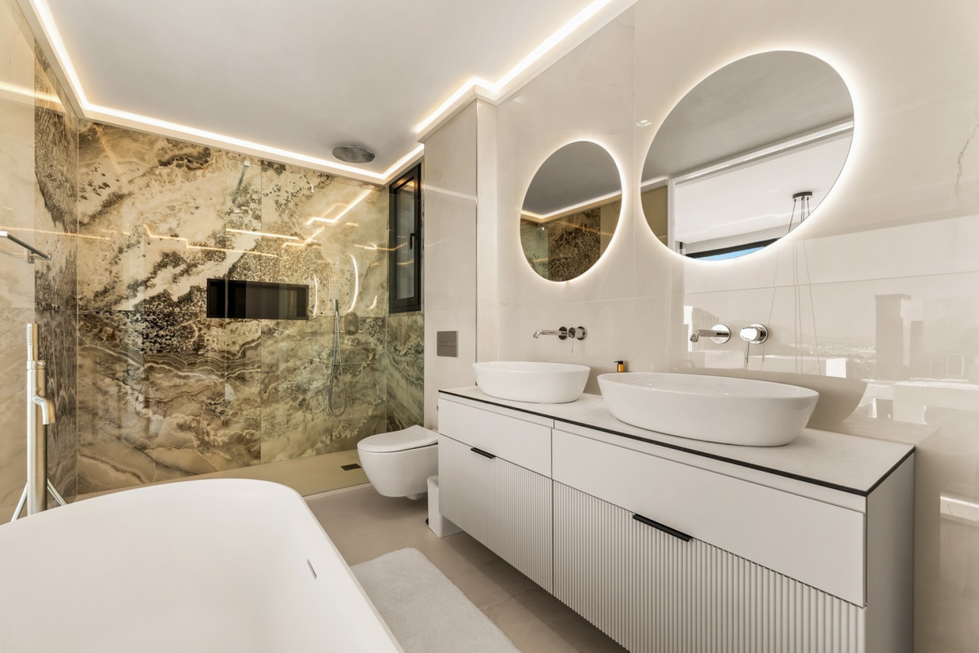 Rynek wtórny - Villa - Marbella - Río Real