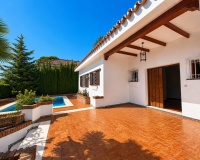 Rynek wtórny - Villa - Marbella - Río Real