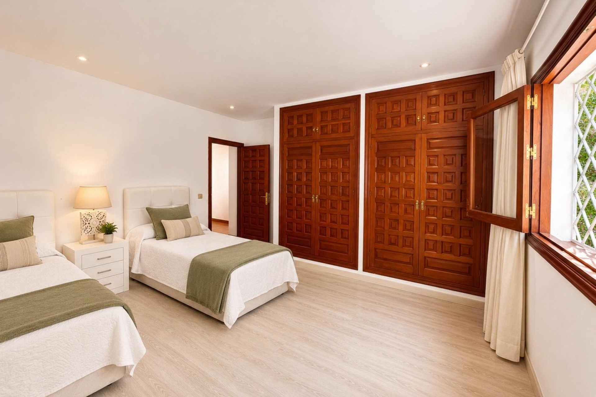 Rynek wtórny - Villa - Marbella - Río Real