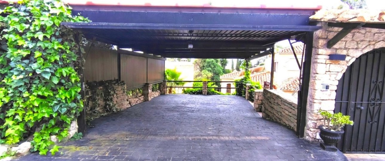 Rynek wtórny - Villa - Marbella - Río Real