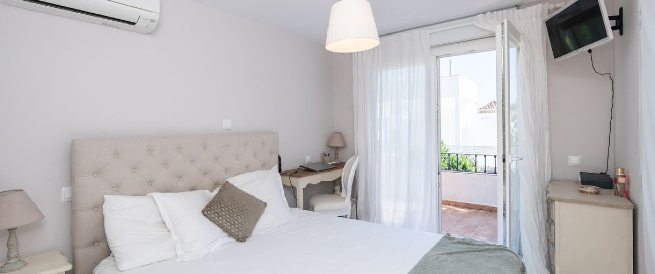 Rynek wtórny - Villa - Marbella - San Pedro de Alcántara
