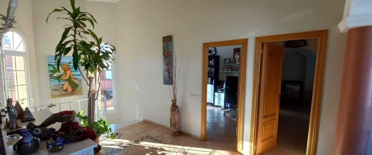 Rynek wtórny - Villa - Marbella - San Pedro de Alcántara