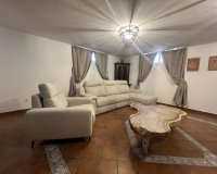 Rynek wtórny - Villa - Marbella - San Pedro de Alcántara