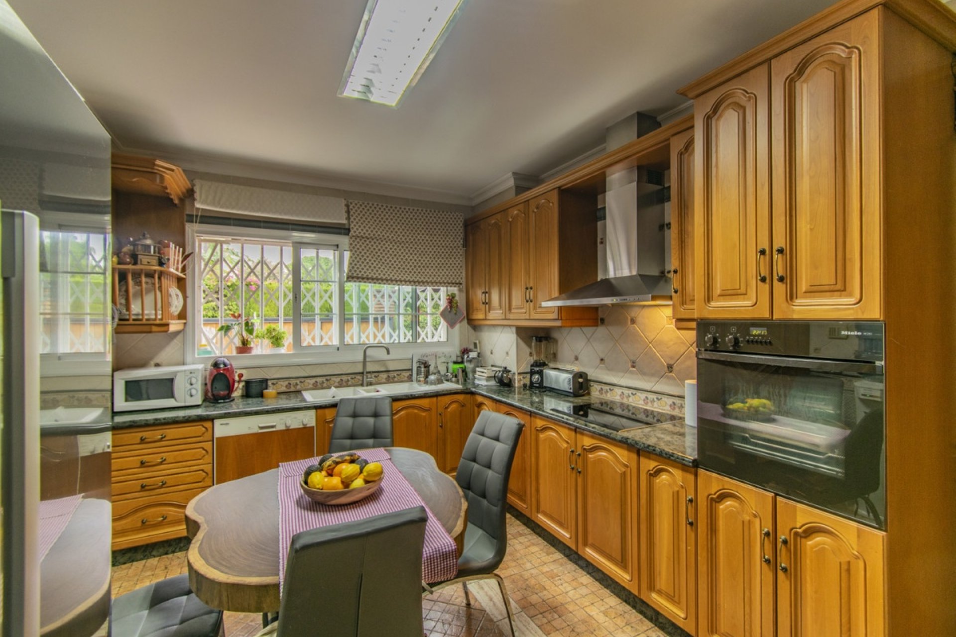 Rynek wtórny - Villa - Marbella - San Pedro de Alcántara