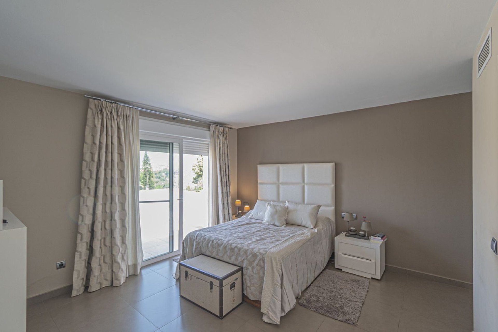 Rynek wtórny - Villa - Marbella - San Pedro de Alcántara
