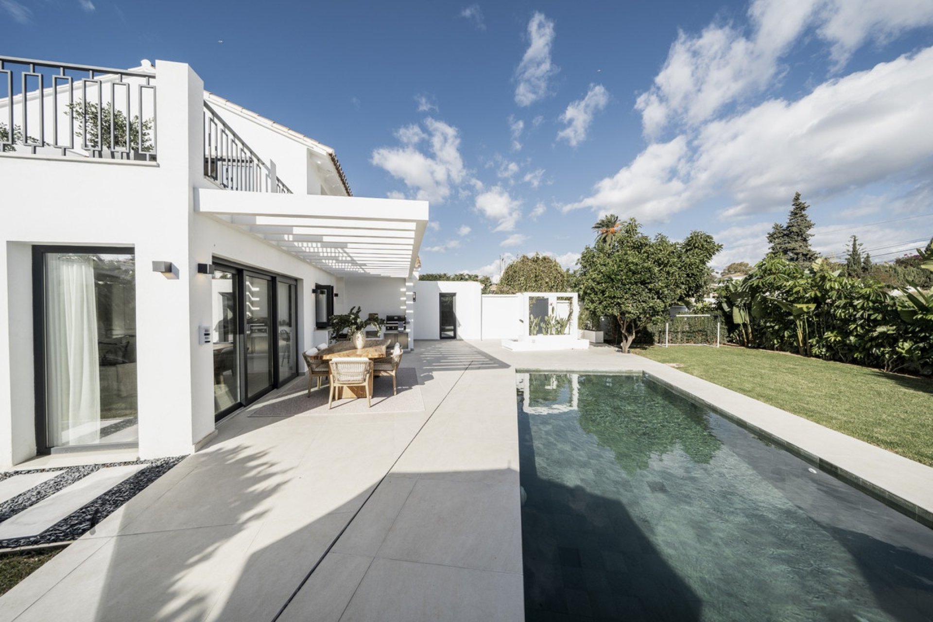 Rynek wtórny - Villa - Marbella - San Pedro de Alcántara