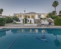 Rynek wtórny - Villa - Marbella - San Pedro de Alcántara