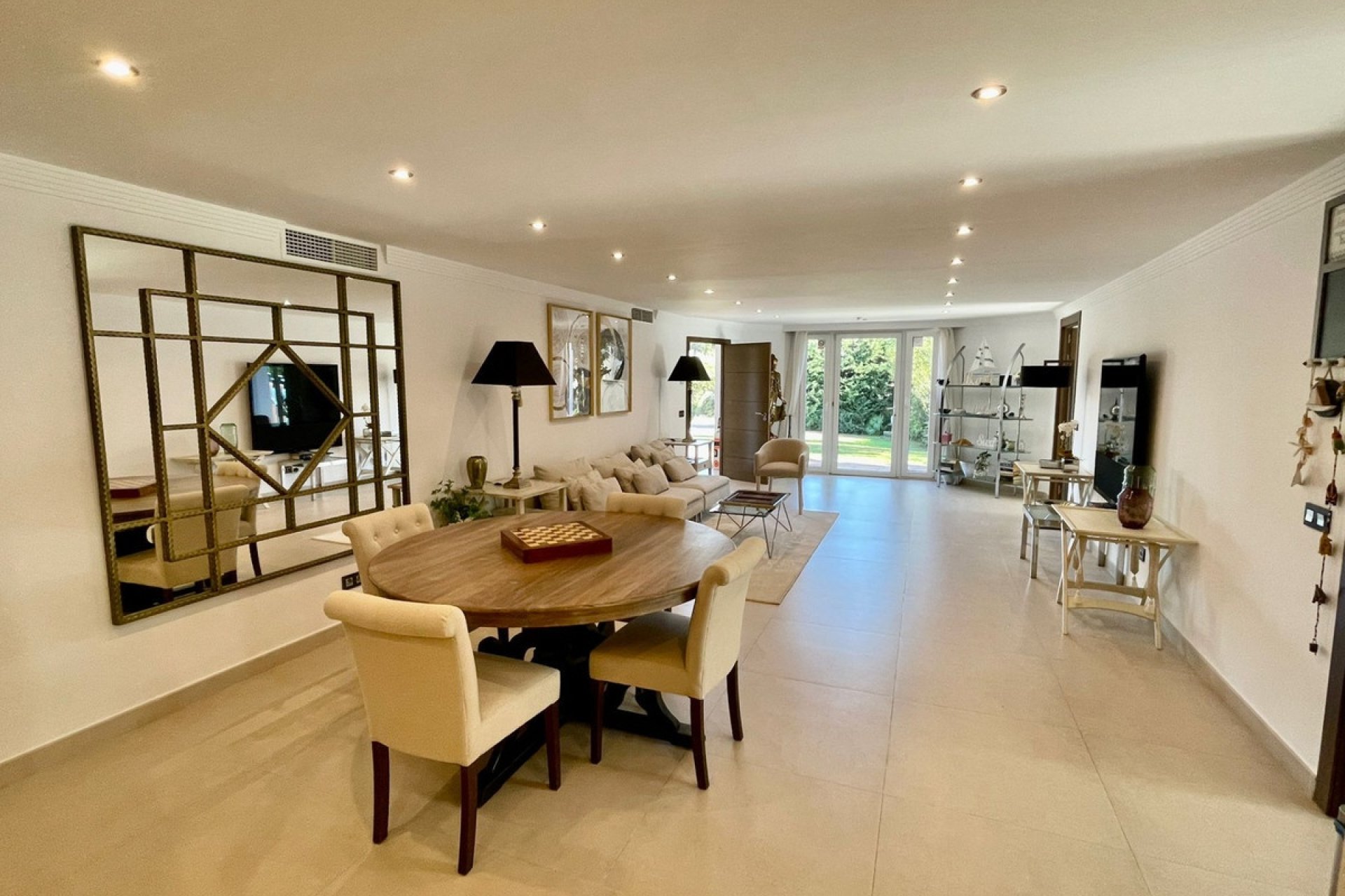 Rynek wtórny - Villa - Marbella - San Pedro de Alcántara