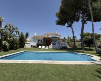 Rynek wtórny - Villa - Marbella - San Pedro de Alcántara
