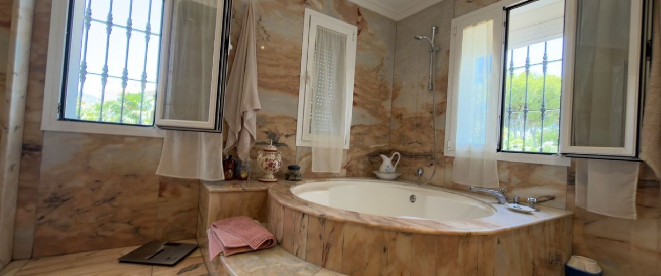 Rynek wtórny - Villa - Marbella - San Pedro de Alcántara