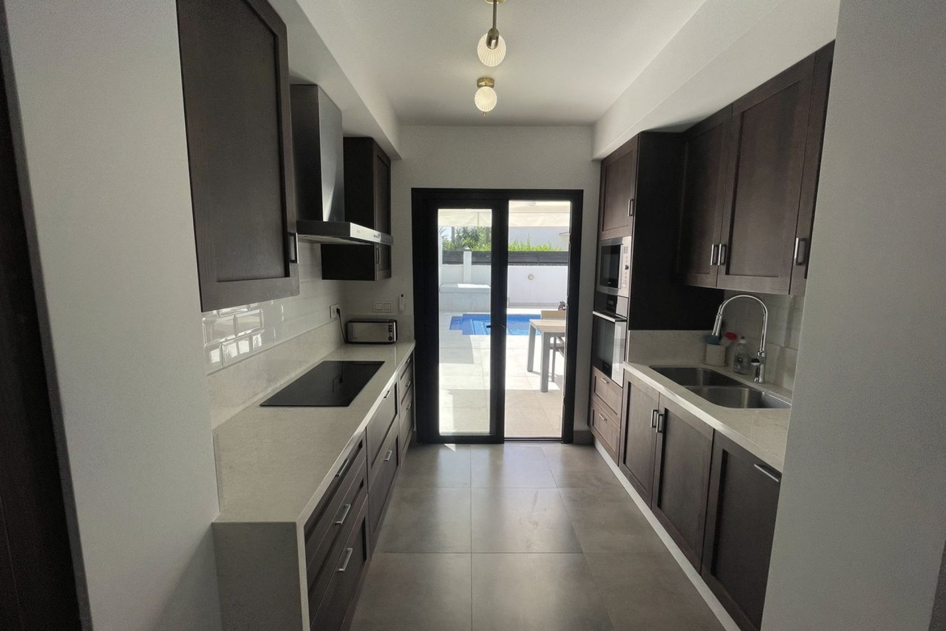 Rynek wtórny - Villa - Marbella - San Pedro de Alcántara