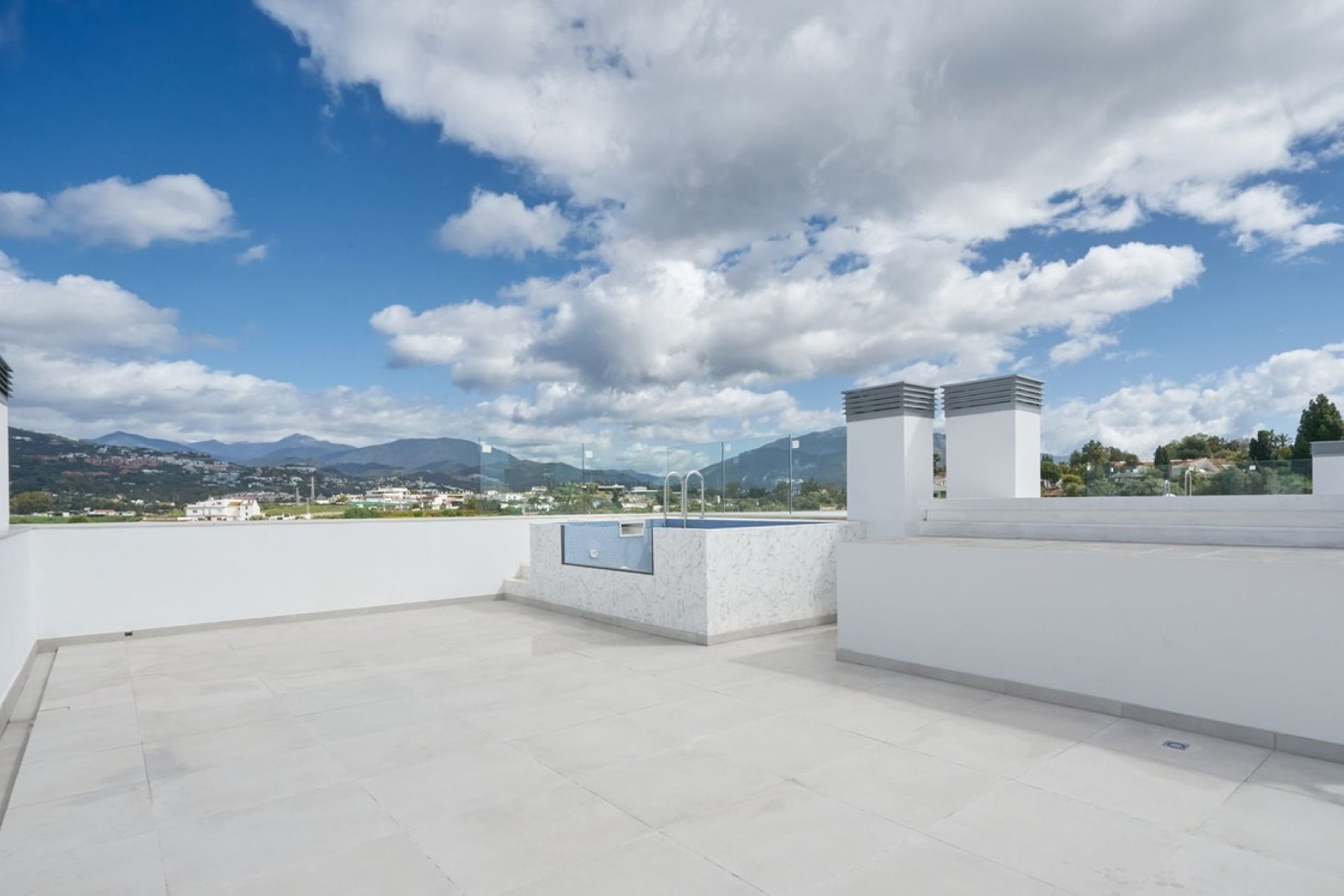 Rynek wtórny - Villa - Marbella - San Pedro de Alcántara