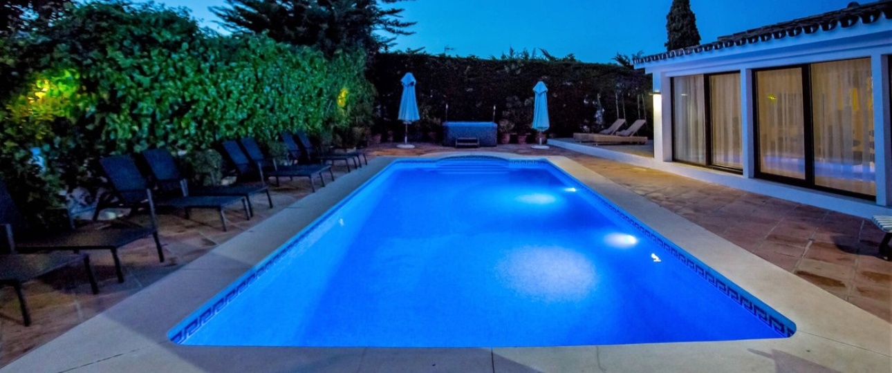 Rynek wtórny - Villa - Marbella - San Pedro de Alcántara