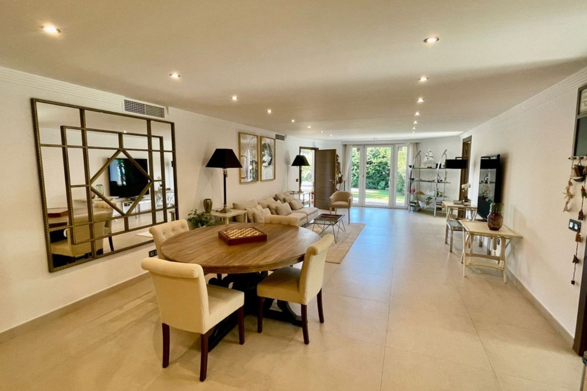Rynek wtórny - Villa - Marbella - San Pedro de Alcántara